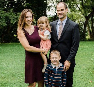 Chiropractor Canonsburg PA Christopher Carr With Family